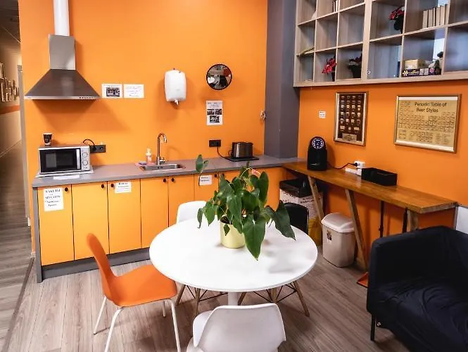 Kapselhotell Capsule Logistic *